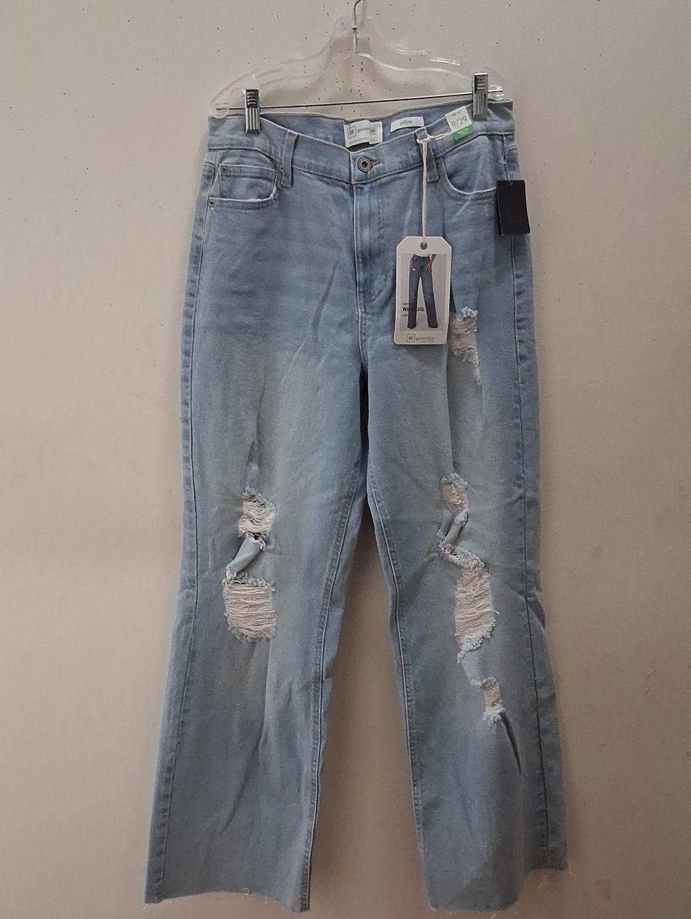 Willow Women Light Blue Ripped Boyfriend Jeans Size 9